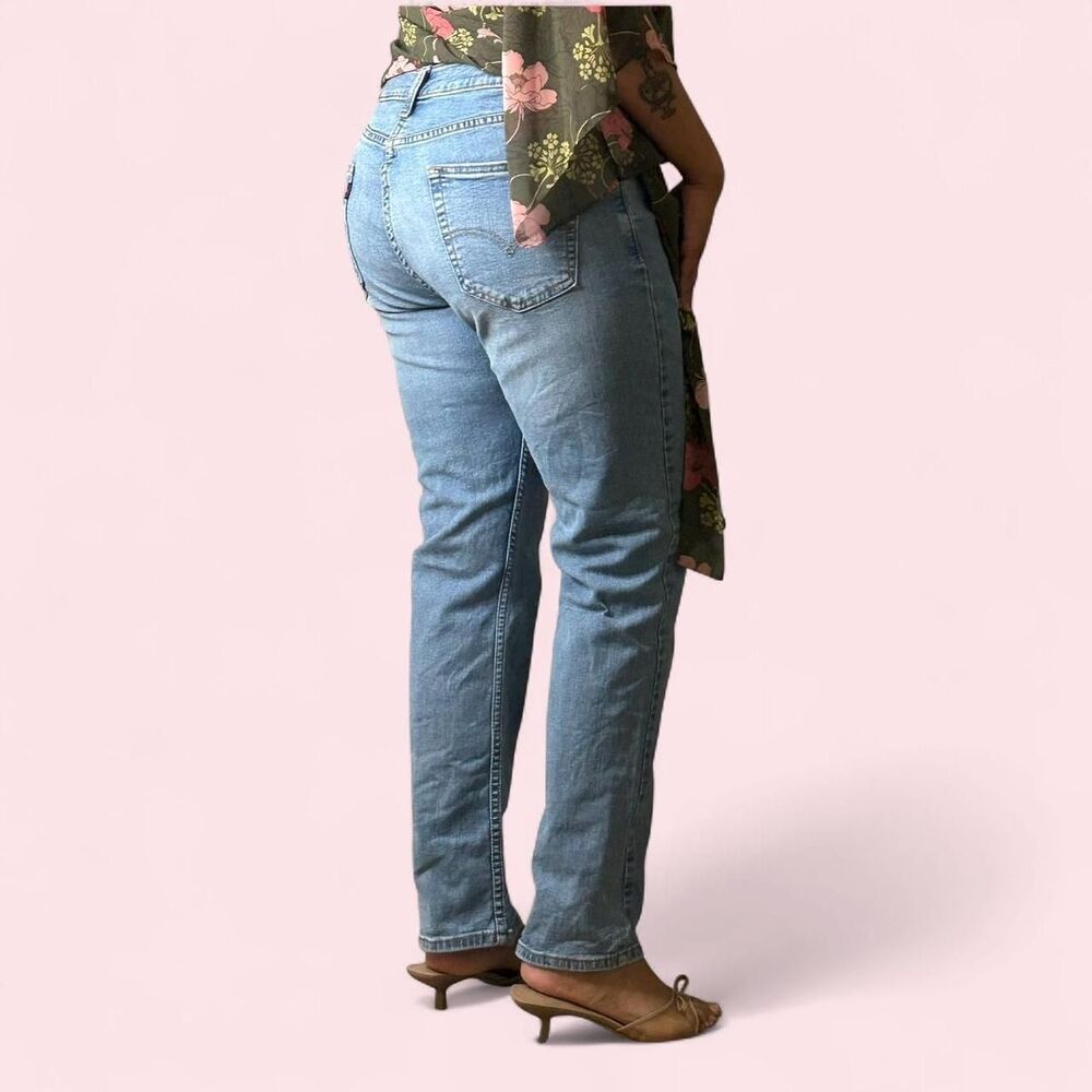 Levi's Mens and Women's Blue Jeans 34W 32L